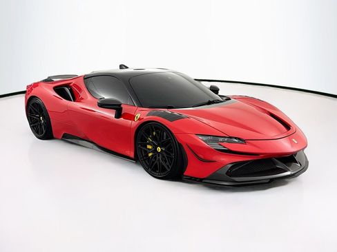 Used 2023 Ferrari SF90 Stradale AWD/4WD image 3