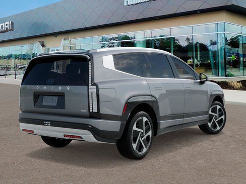 New 2026 Hyundai Ioniq 9 Limited image 4