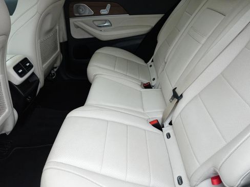 Used 2022 Mercedes-Benz GLE 350 4MATIC w/ 3rd Row Seat Package image 16