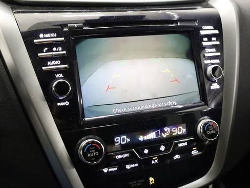 Used 2024 Nissan Murano SV w/ SV Midnight Edition Package image 22