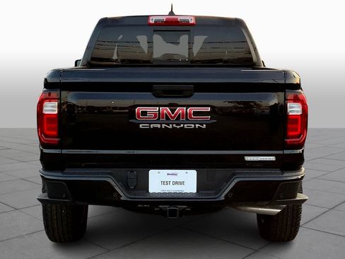 New 2026 GMC Canyon Elevation image 4