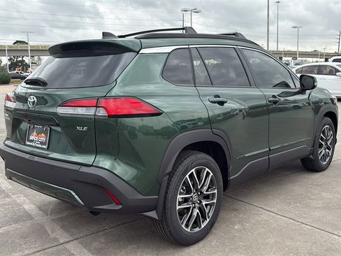 New 2026 Toyota Corolla Cross XLE image 7