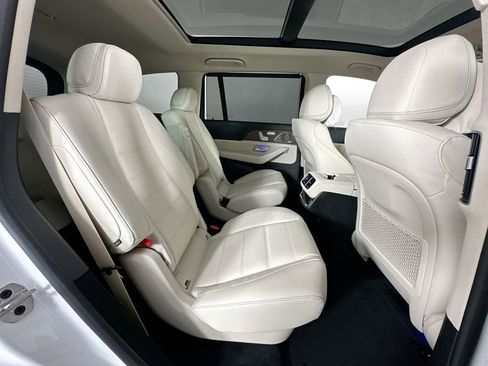 New 2026 Mercedes-Benz GLS 450 4MATIC image 30