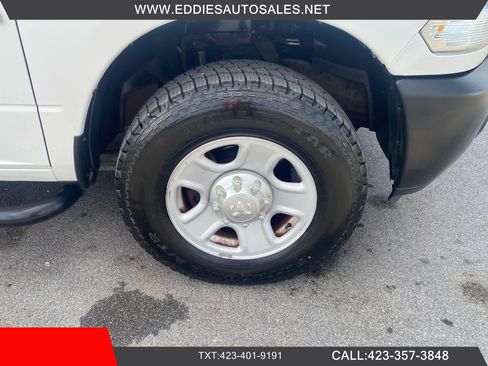 Used 2014 RAM 2500 Tradesman RWD image 27
