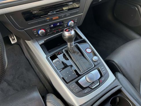 Used 2016 Audi RS 7 Prestige image 32