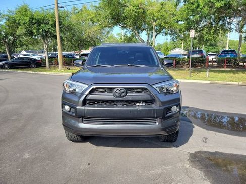 Used 2018 Toyota 4Runner Limited AWD/4WD image 5