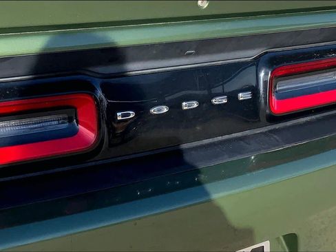 Used 2019 Dodge Challenger R/T w/ Plus Package image 25