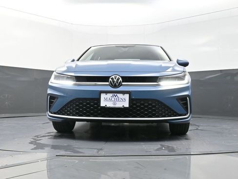 New 2026 Volkswagen Jetta SE FWD image 22