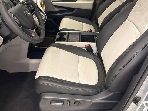 New 2026 Honda Odyssey Elite image 20