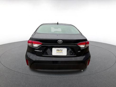 Used 2025 Toyota Corolla LE image 12