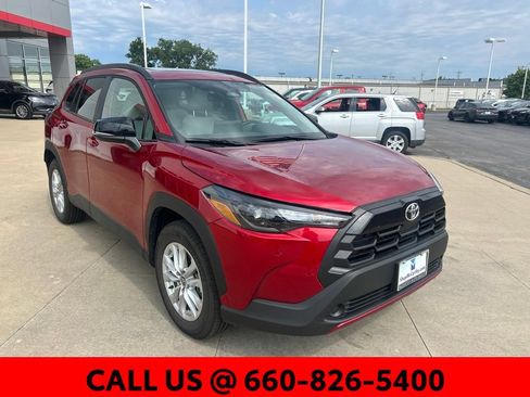 Certified 2026 Toyota Corolla Cross LE w/ Moonroof Package AWD/4WD image 4