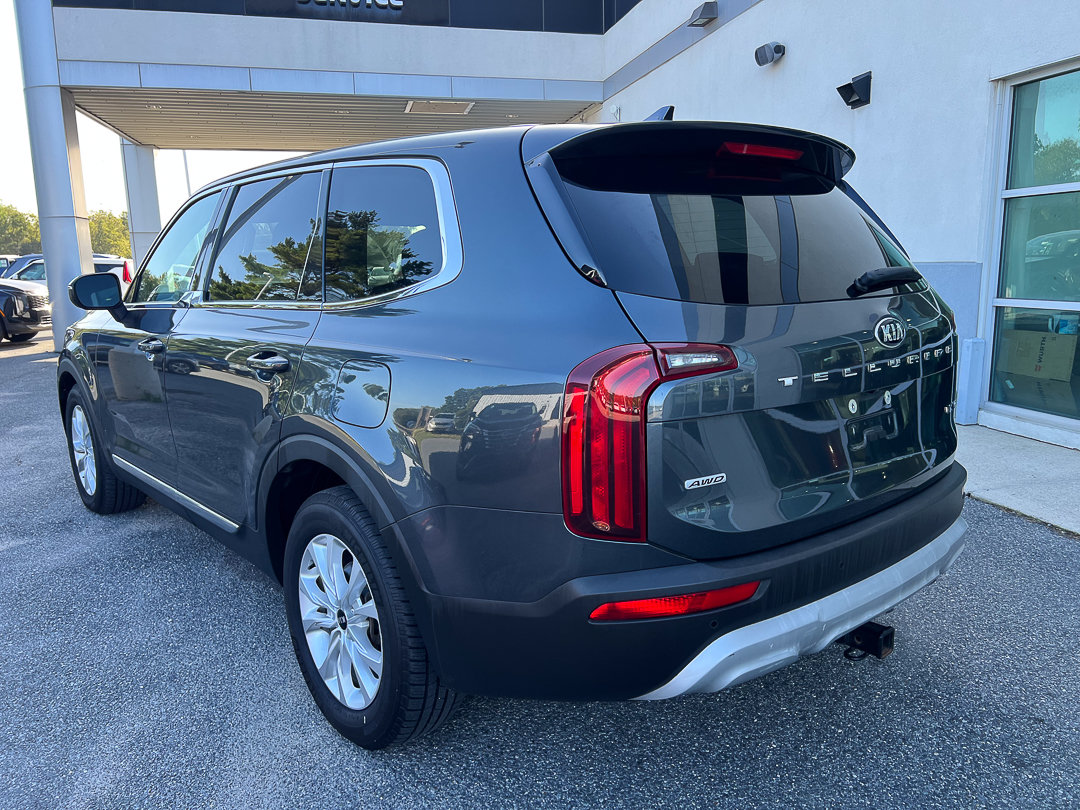 Used 2020 Kia Telluride LX AWD/4WD image 4