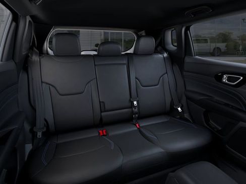 New 2026 Jeep Compass Limited AWD/4WD image 15