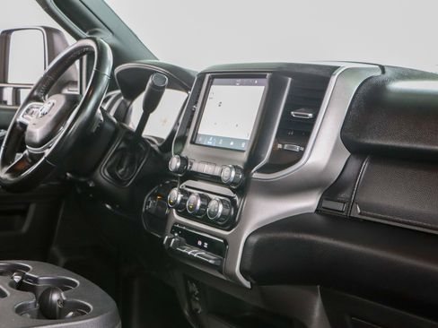 Used 2024 RAM 2500 Big Horn image 28