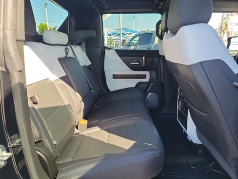 Used 2025 GMC Hummer EV 3X w/ Battery Pack, 24 Module Pack AWD/4WD image 28