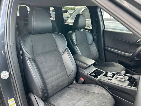 Used 2024 Mitsubishi Outlander SE FWD image 42