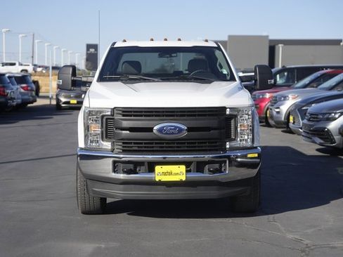Used 2019 Ford F350 XL w/ Power Equipment Group image 3