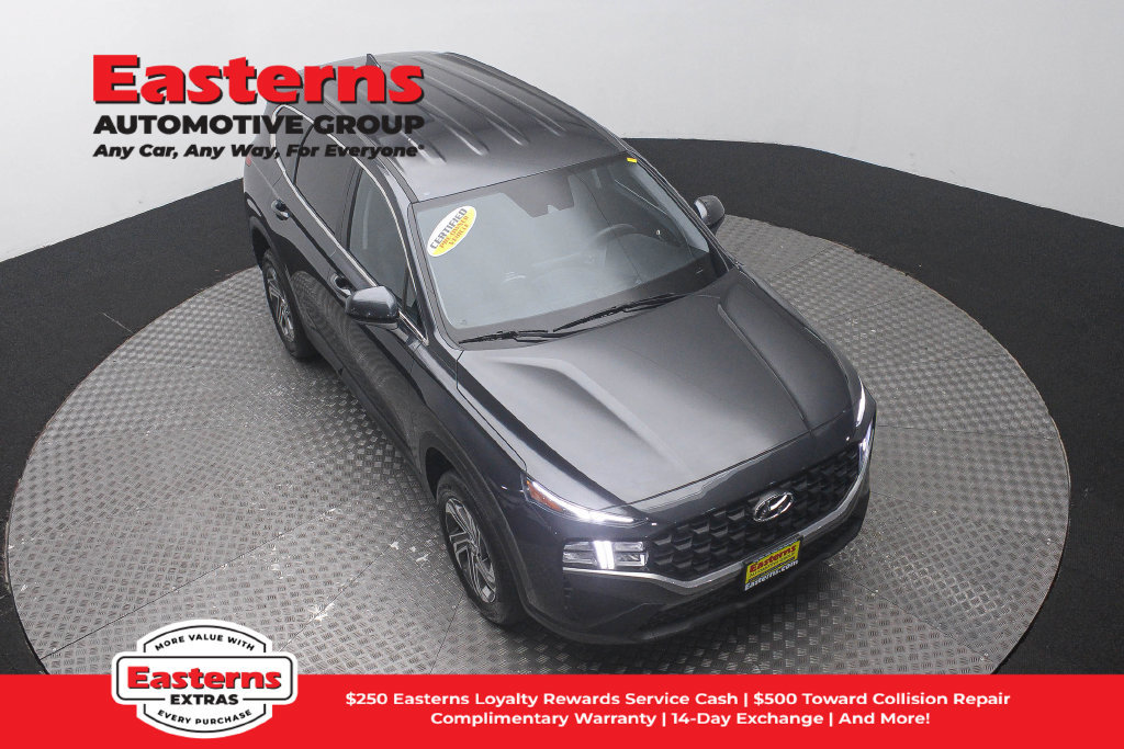 Used 2023 Hyundai Santa Fe SE AWD/4WD image 4