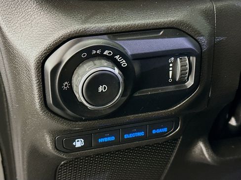 Used 2023 Jeep Wrangler Unlimited w/ Cold Weather Group AWD/4WD image 17