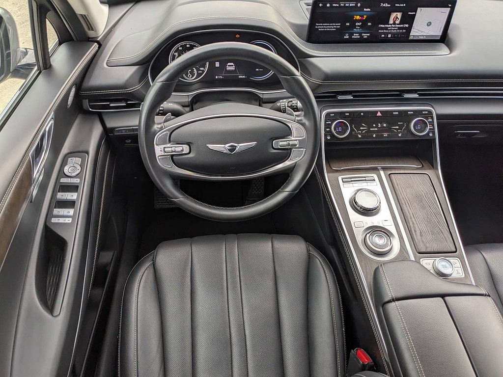 Used 2024 Genesis GV80 2.5T AWD/4WD image 17
