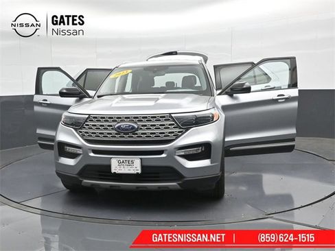 Used 2023 Ford Explorer Limited image 62