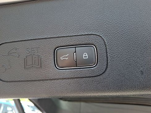 Used 2023 Lincoln Aviator Reserve w/ Elements Package Plus AWD/4WD image 30