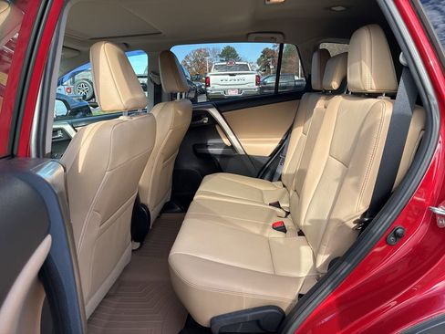 Used 2015 Toyota RAV4 Limited image 13