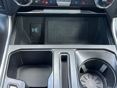 Used 2022 Ford F150 Raptor w/ Equipment Group 801A High AWD/4WD image 18