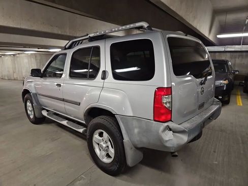 Used 2004 Nissan Xterra XE image 12