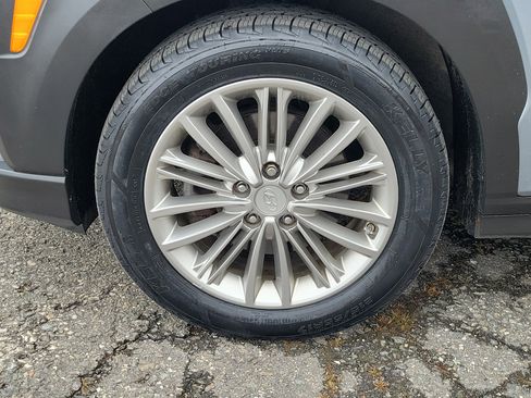 Used 2020 Hyundai Kona SEL image 12