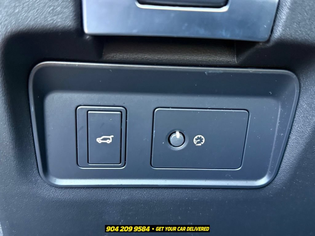 Used 2023 Land Rover Discovery Sport S AWD/4WD image 18