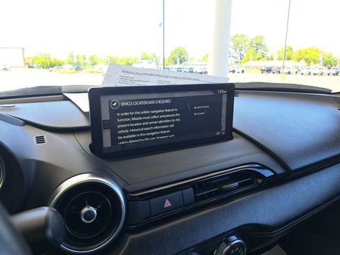Used 2025 MAZDA MX-5 Miata RF Grand Touring RWD image 12