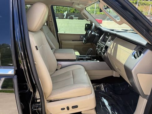 Used 2017 Ford Expedition EL Limited image 16