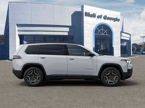 New 2026 Jeep Cherokee Laredo image 21
