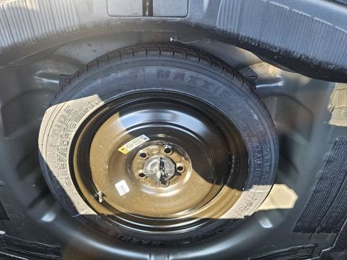 Used 2019 Ford Fusion SEL FWD image 20