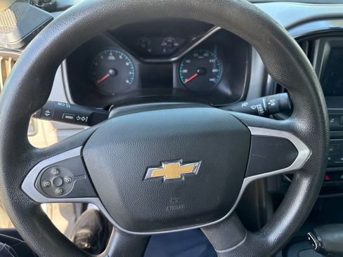 Used 2020 Chevrolet Colorado W/T w/ WT Convenience Package RWD image 21