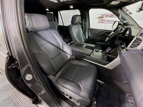 Certified 2024 Toyota Sequoia Platinum image 33