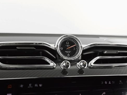 Used 2021 Bentley Bentayga Speed image 27
