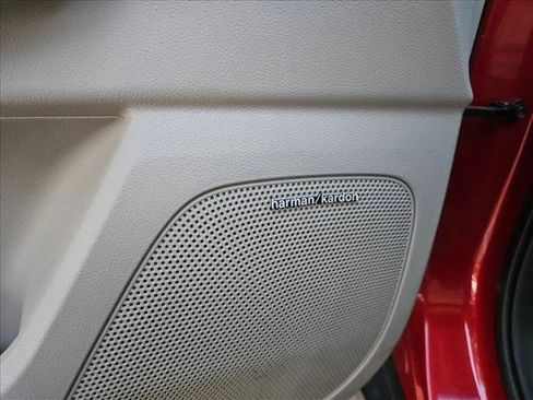 Used 2022 Kia Sportage EX w/ EX Technology Package image 10