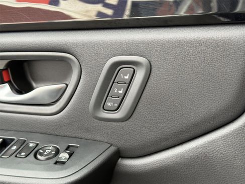 Used 2023 Honda Pilot EX-L image 40