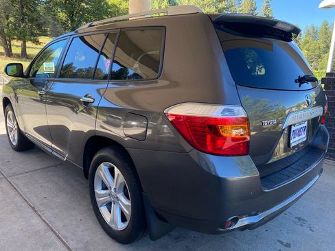Used 2008 Toyota Highlander Limited FWD image 3