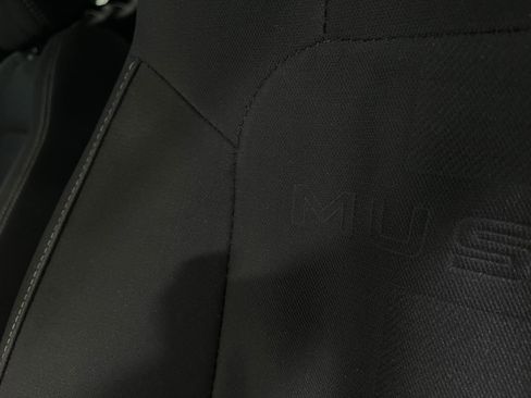 Used 2018 Ford Mustang GT RWD image 16