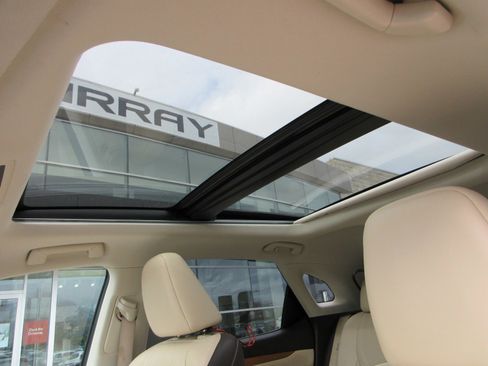 Used 2017 Lexus RX 350 350 w/ Premium Package image 17