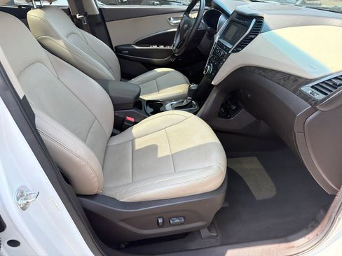 Used 2017 Hyundai Santa Fe Sport w/ 2.4L Tech Package 04 FWD image 14