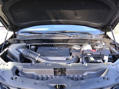 Used 2023 Chevrolet Blazer LT image 18