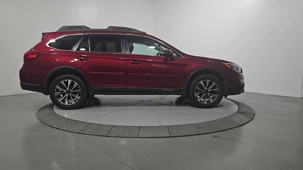 Used 2015 Subaru Outback 3.6R Limited AWD/4WD image 7