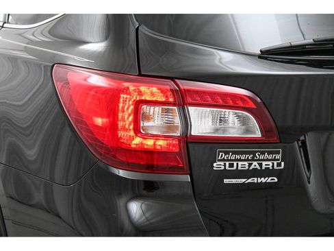 Used 2019 Subaru Outback 2.5i Limited AWD/4WD image 26