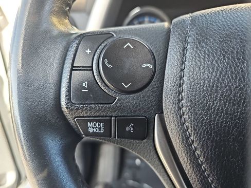 Used 2017 Toyota RAV4 Limited w/ Carpet Mat Package image 11