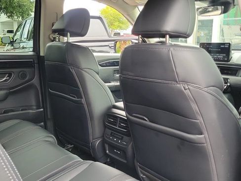 Certified 2025 Honda Pilot EX-L image 10