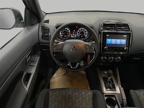 New 2025 Mitsubishi Outlander Sport AWD image 12